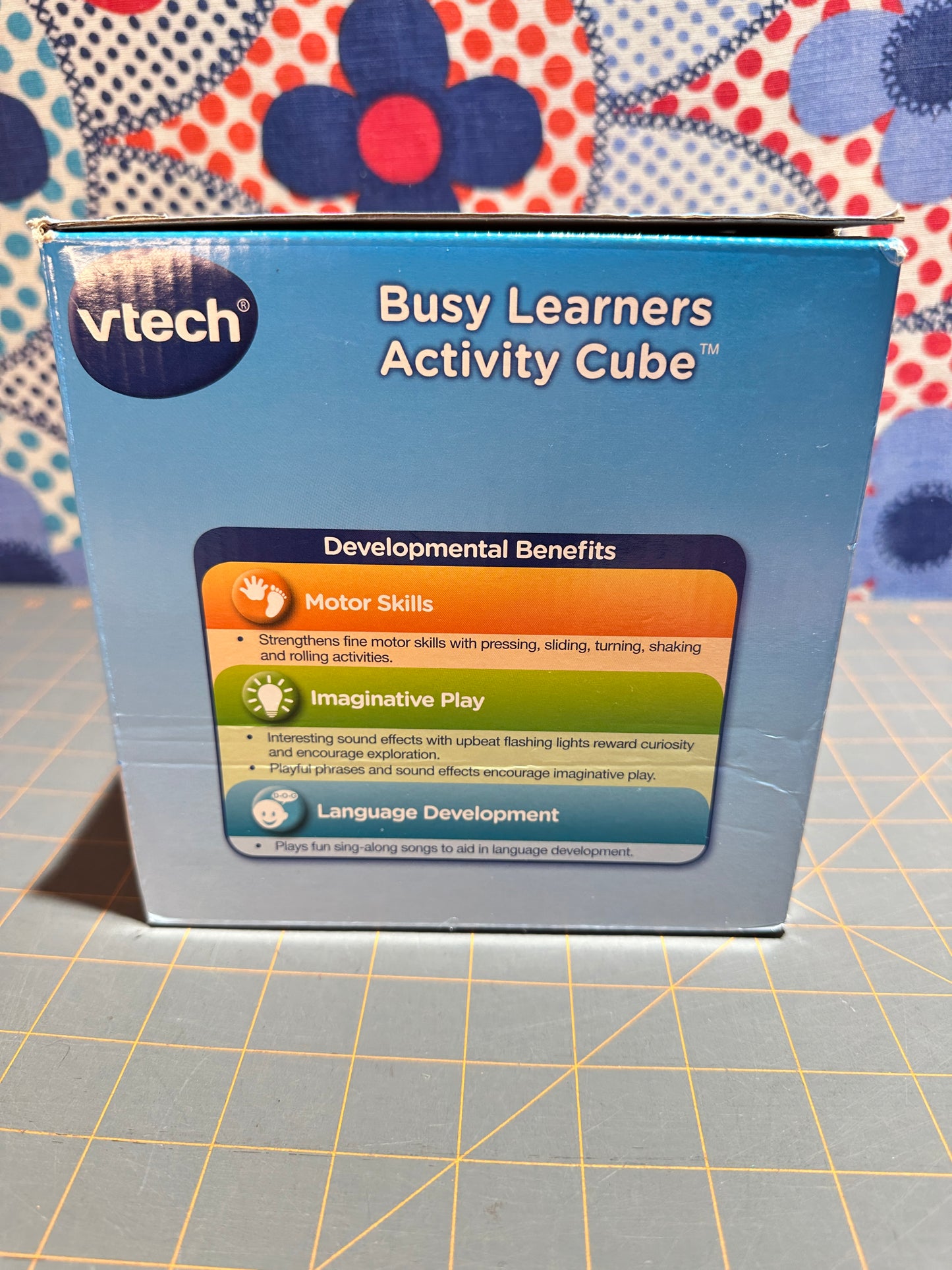 VTech Busy Learners Activity Cube, New
