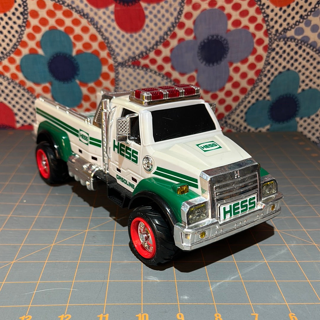 HESS 2017 Dump Truck Lights & Sounds & Lift