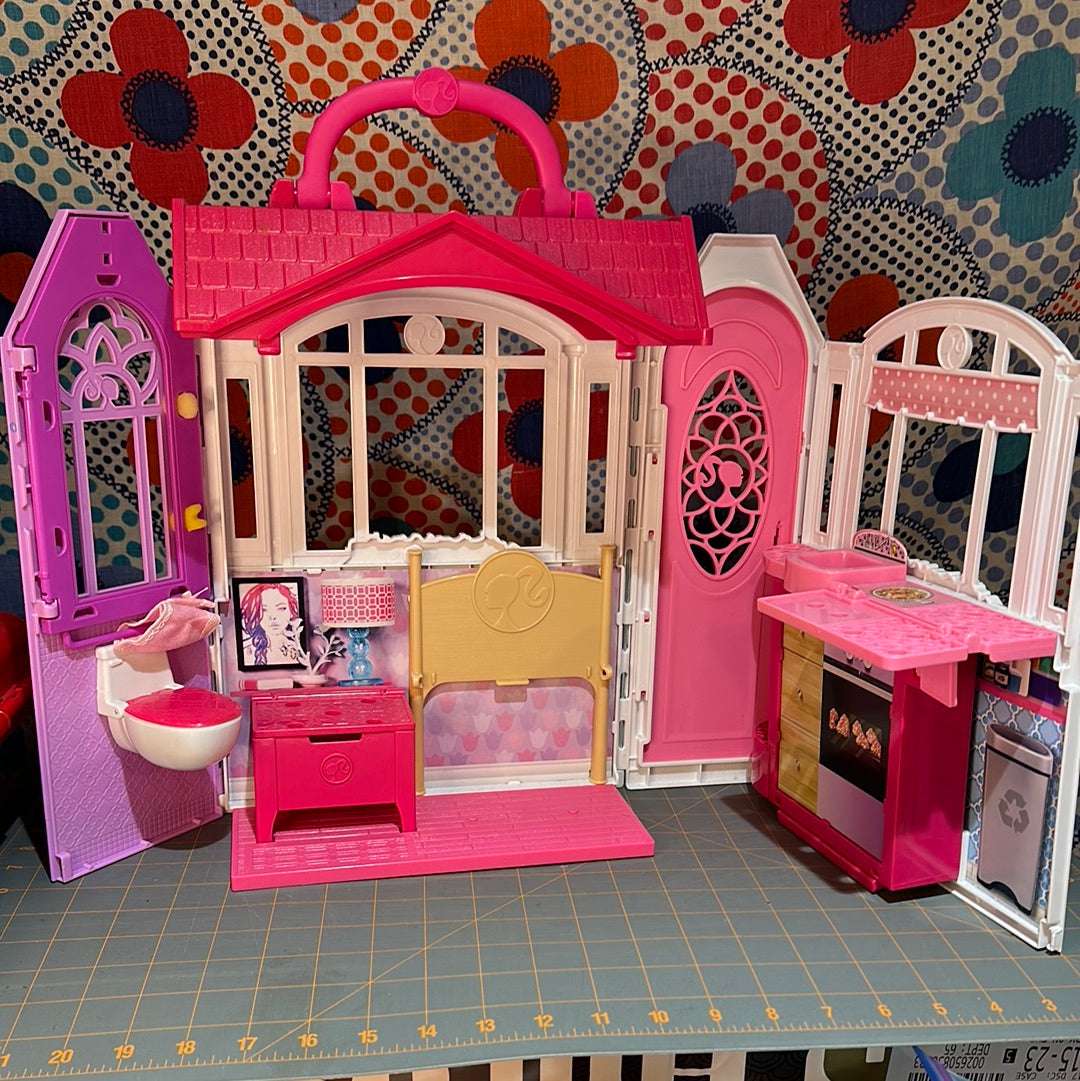 Barbie Glam Getaway Fold N Go Dollhouse Folding Play Set, 2014, 14"