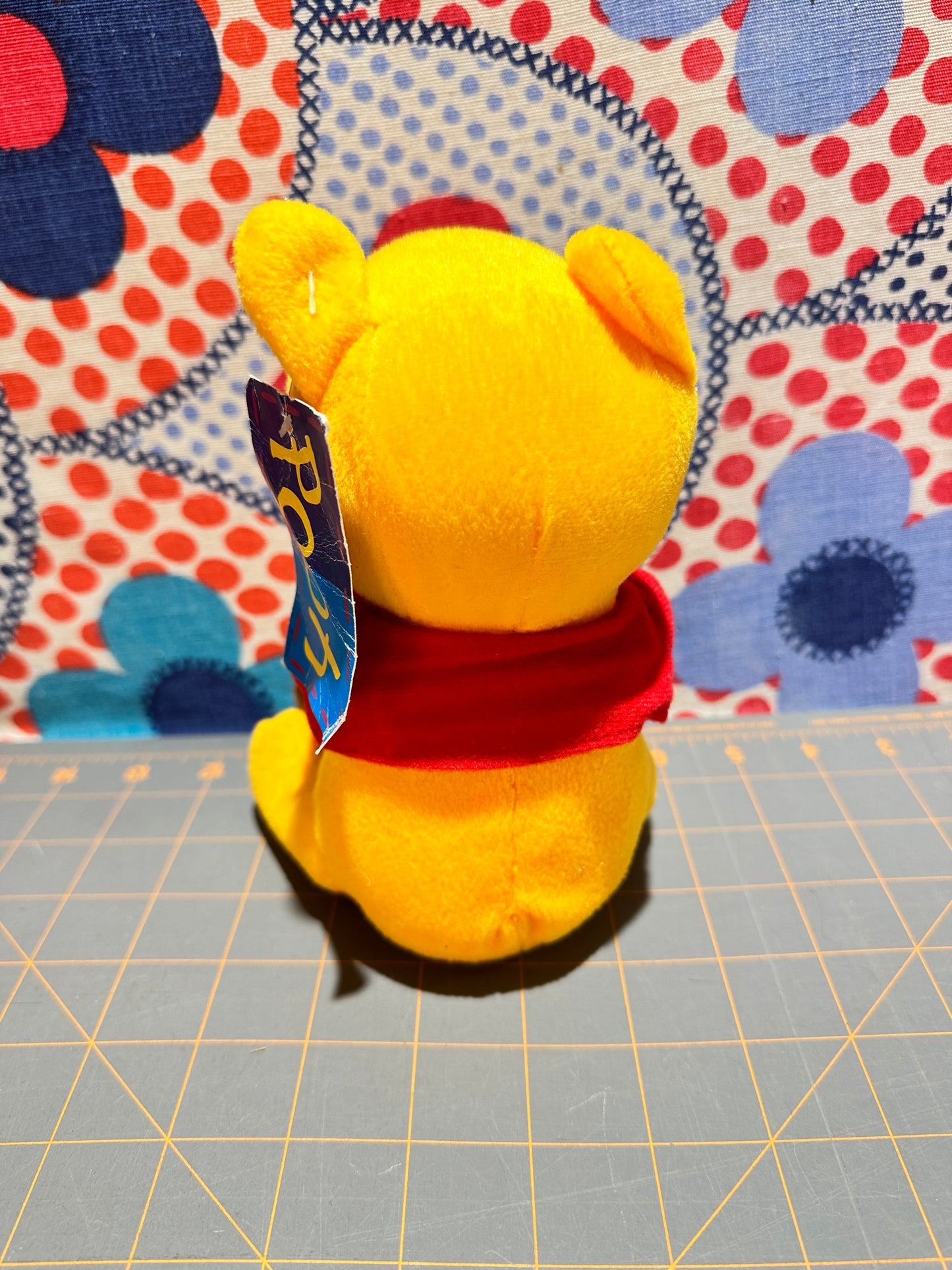 Winnie the Pooh Plush with Honey Pot, Grand Smart, 7"h
