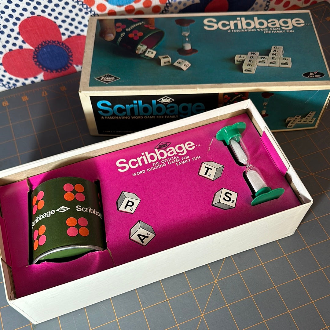 Vintage 1968 E.S. Lowe Scribbage Word Building Game Complete w/ Original Box