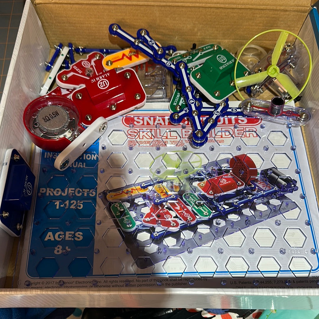 Snap Circuits Skill Builder, Box and Some Pieces - Not Complete