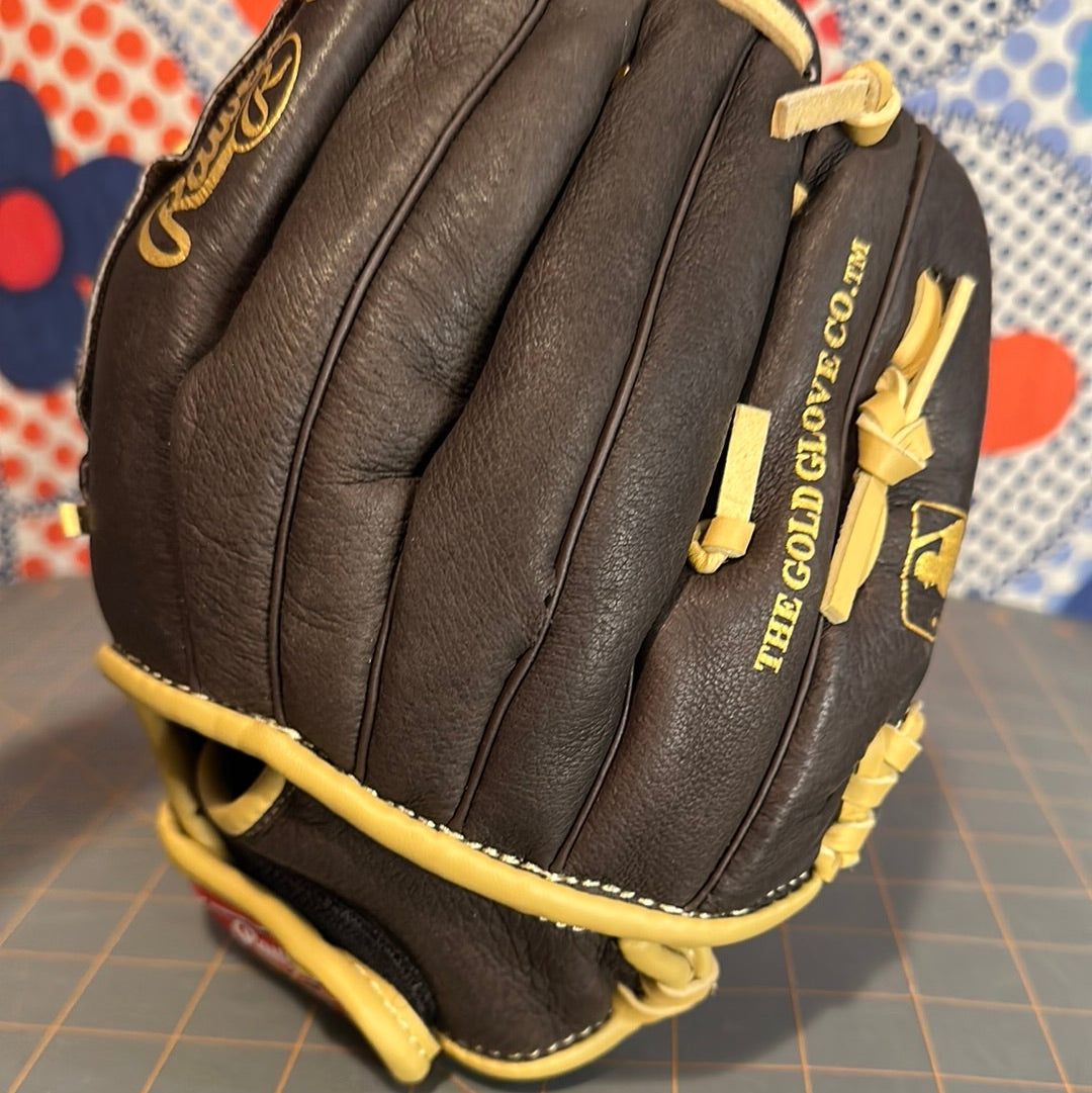 LEFT Hand Throw Rawlings Highlight 10” Baseball Glove, H100BRC