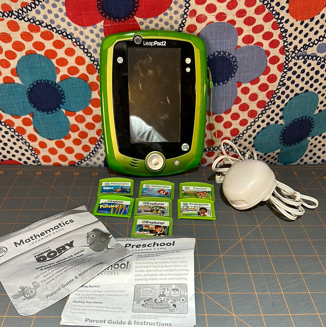 LeapPad 2 Green Tablet with Charger, 7 games, Protective Green Sleeve