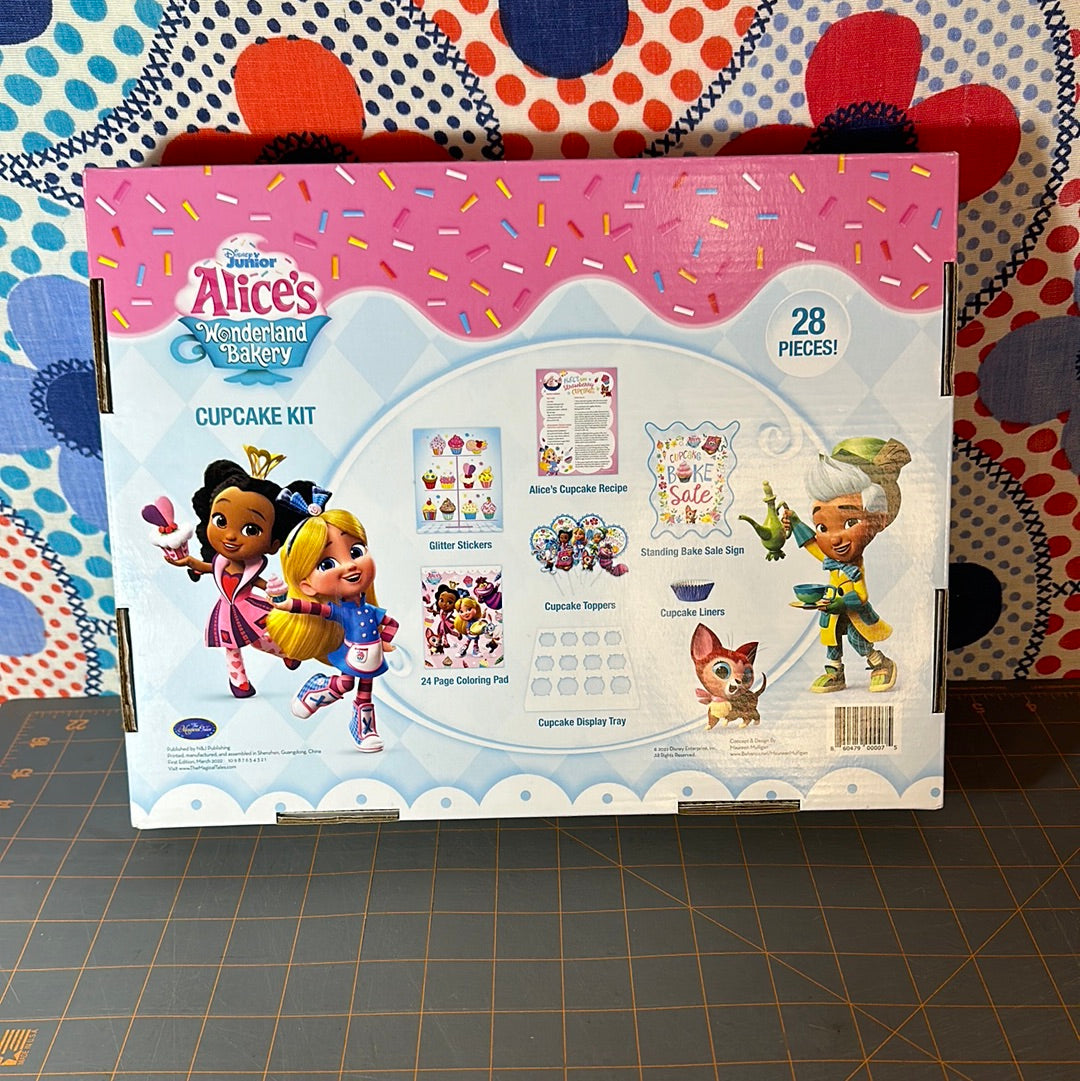 Disney Junior Alice's Wonderland Bakery 28 Piece Cupcake Kit, New
