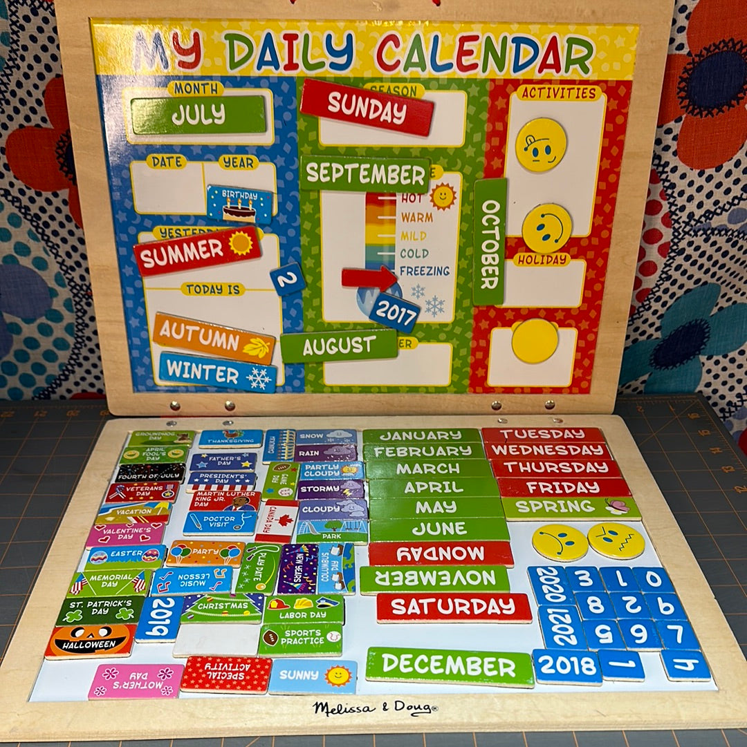 Melissa & Doug My Daily Magnetic Daily Calendar