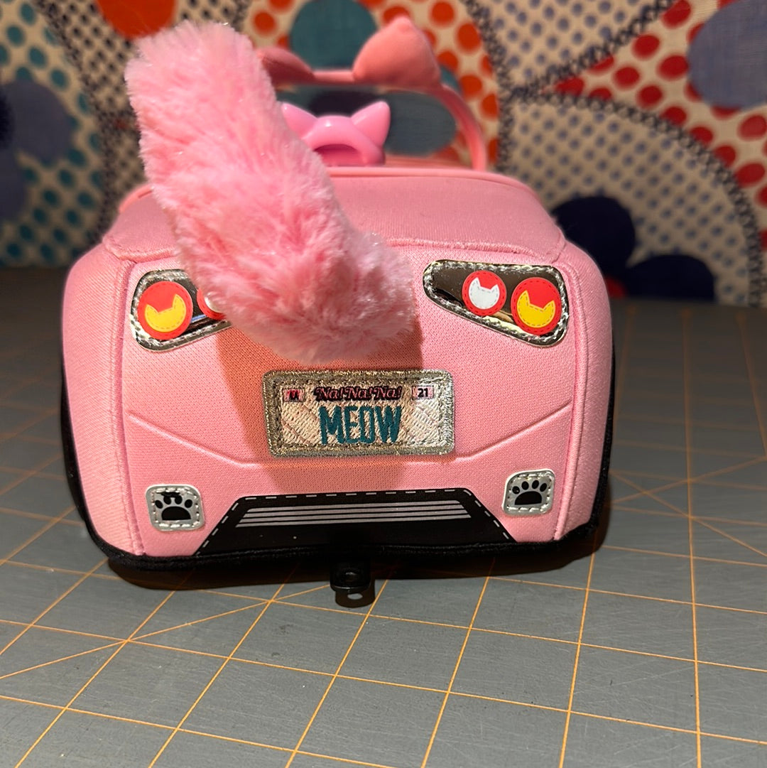 Na! Na! Na! Surprise Pink Soft Plush Convertible Car