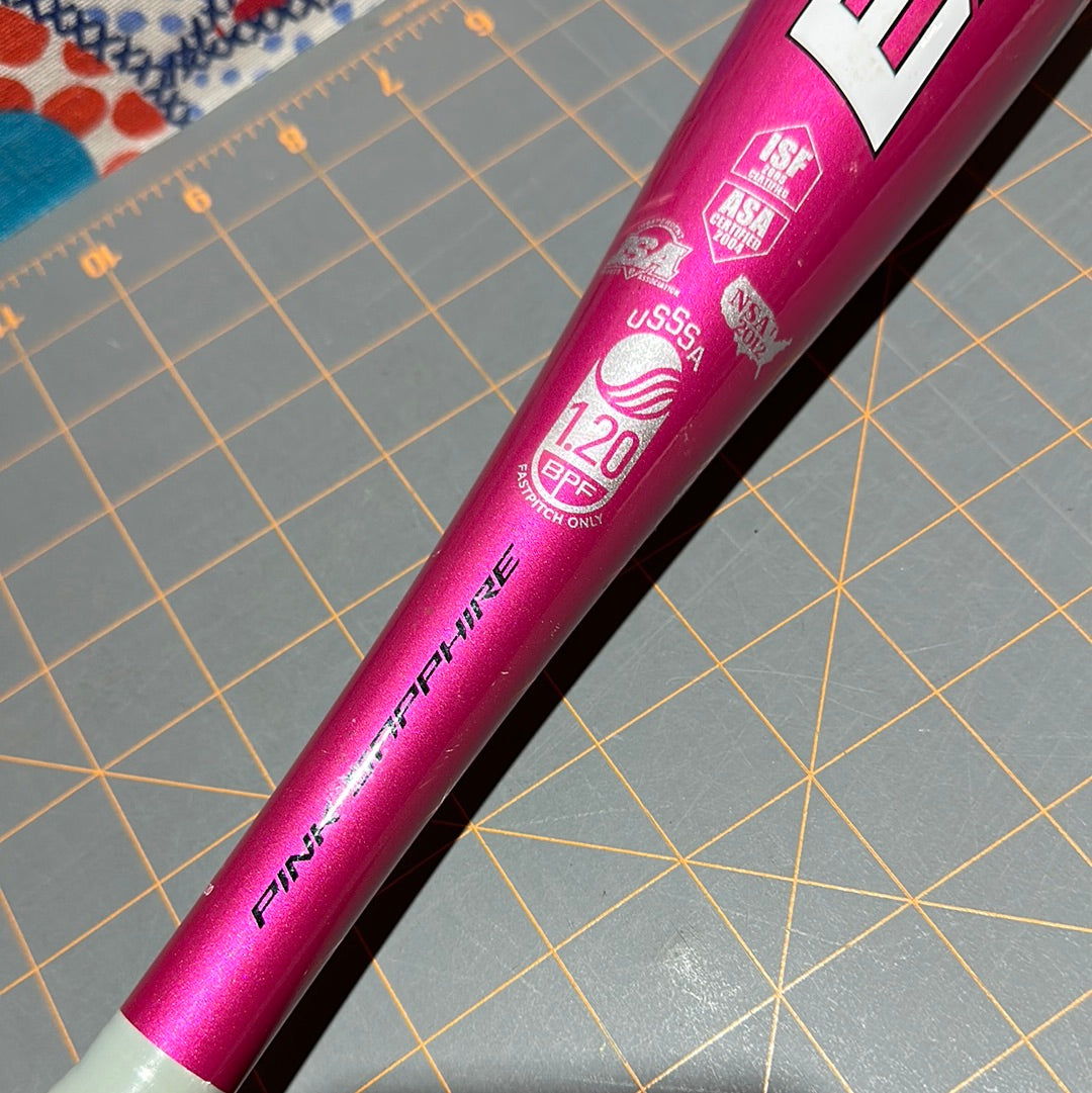 Easton Pink Sapphire Youth Softball Bat 17 Oz, 27 Inch